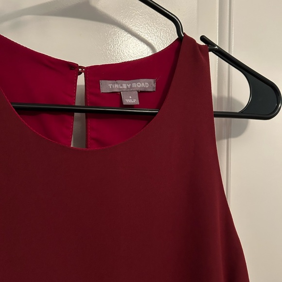 TINLEY ROAD SLEEVELESS BURGUNDY MINI DRESS - Picture 3 of 4